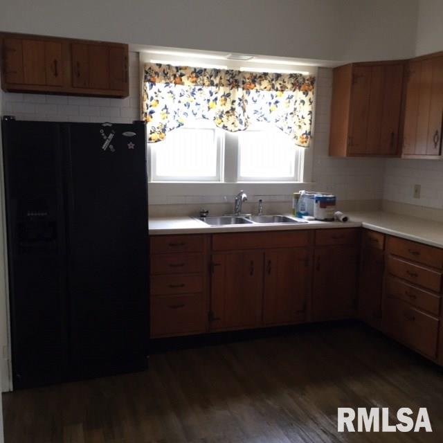 1028 North MacArthur Boulevard Springfield, IL 62702 - Photo 2 of 19 Gallery Image 2