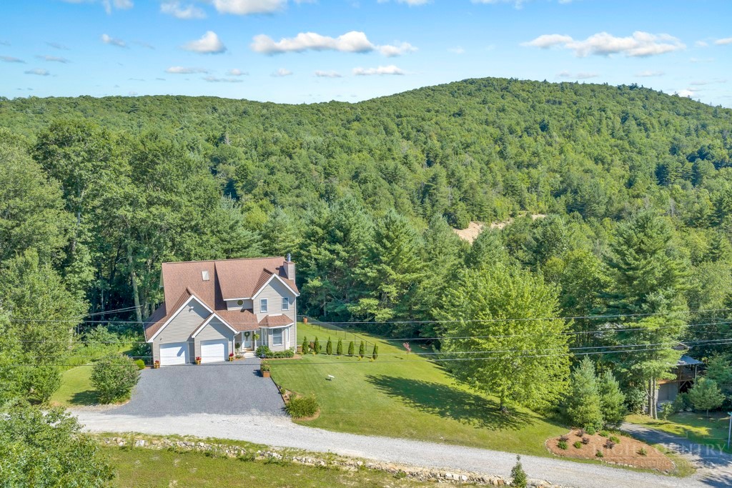 6415 Rhododendron Run Newland, NC 28657 - Photo 34 of 37
