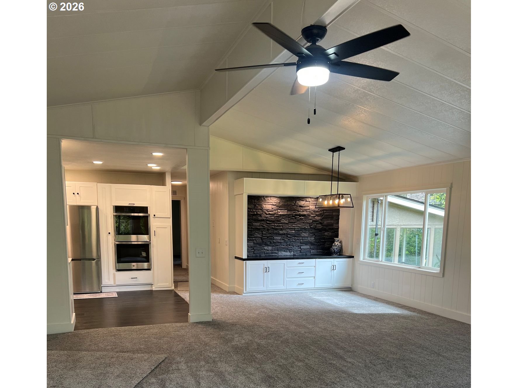 27256 Clear Lake Road Eugene, OR 97402 - Photo 7 of 22 Gallery Image 7