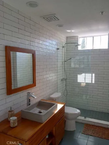 $4,199 | 5142 Warner Avenue, Unit 205, Huntington Beach, CA 92649