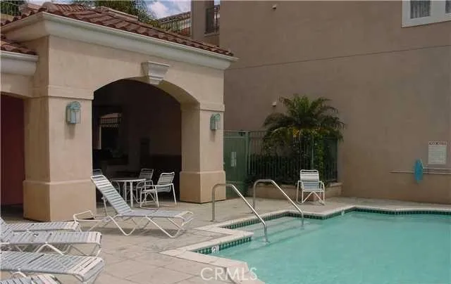 $4,199 | 5142 Warner Avenue, Unit 205, Huntington Beach, CA 92649