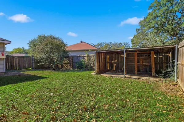$230,000 | 1709 Red Oak Court, Denton, TX 76209