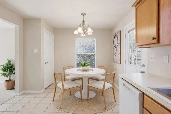 $230,000 | 1709 Red Oak Court, Denton, TX 76209