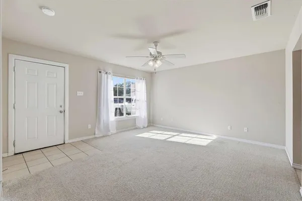 $230,000 | 1709 Red Oak Court, Denton, TX 76209