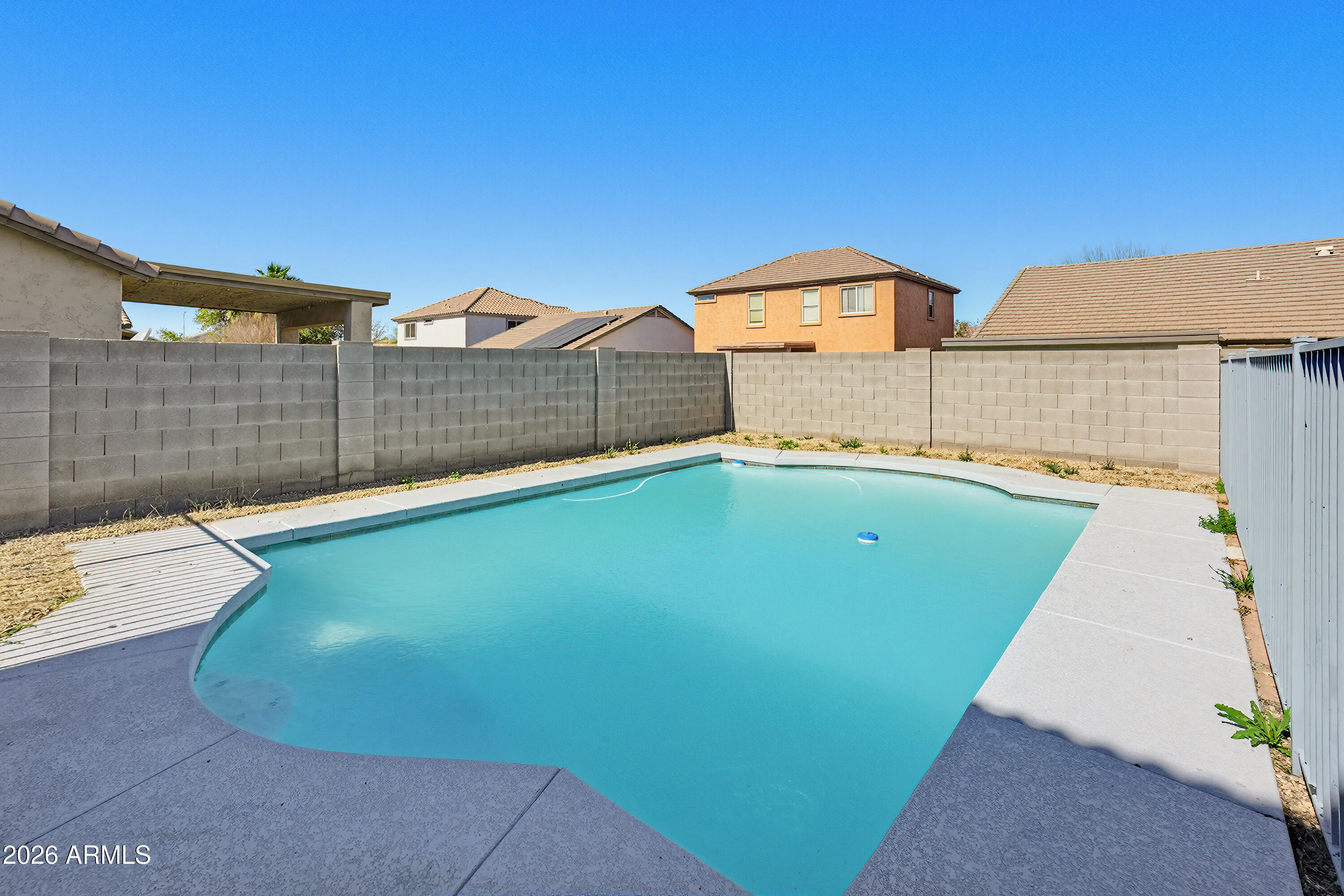 3818 West Carson Road Phoenix, AZ 85041 - Photo 40 of 41 a view of a backyard
