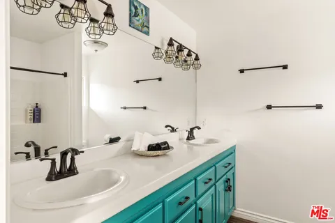 $825,000 | 60789 Pueblo Trail, Joshua Tree, CA 92252