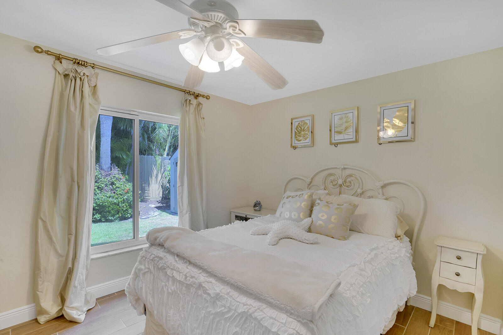 55 Southwest 15th Avenue Boca Raton, FL 33486 - Photo 23 of 39 Bedroom 2