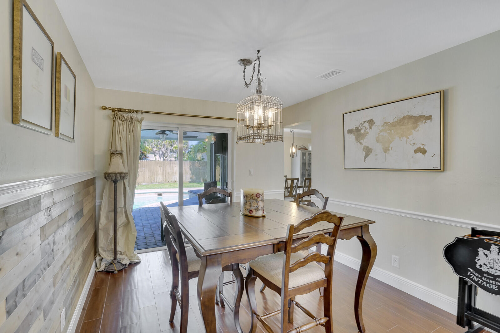 55 Southwest 15th Avenue Boca Raton, FL 33486 - Photo 8 of 39 Dining Room