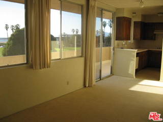 6824 Esplanade Playa del Rey, CA 90293 - Photo 12 of 19