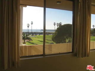 6824 Esplanade Playa del Rey, CA 90293 - Photo 10 of 19