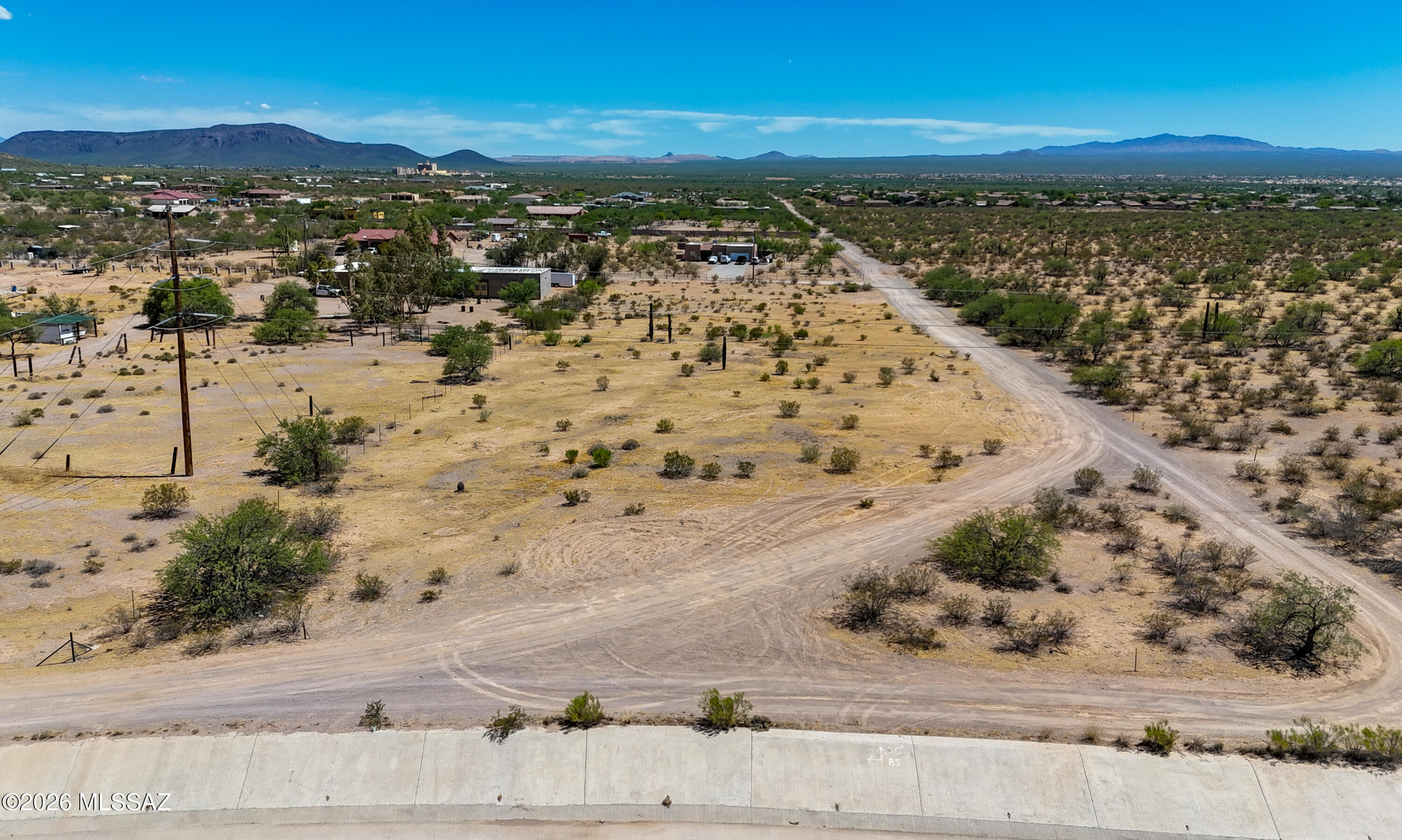 6171 West Irvington Road, Unit 4 Tucson, AZ 85757 - Photo 12 of 14 DJI_20260630142236_0302_D