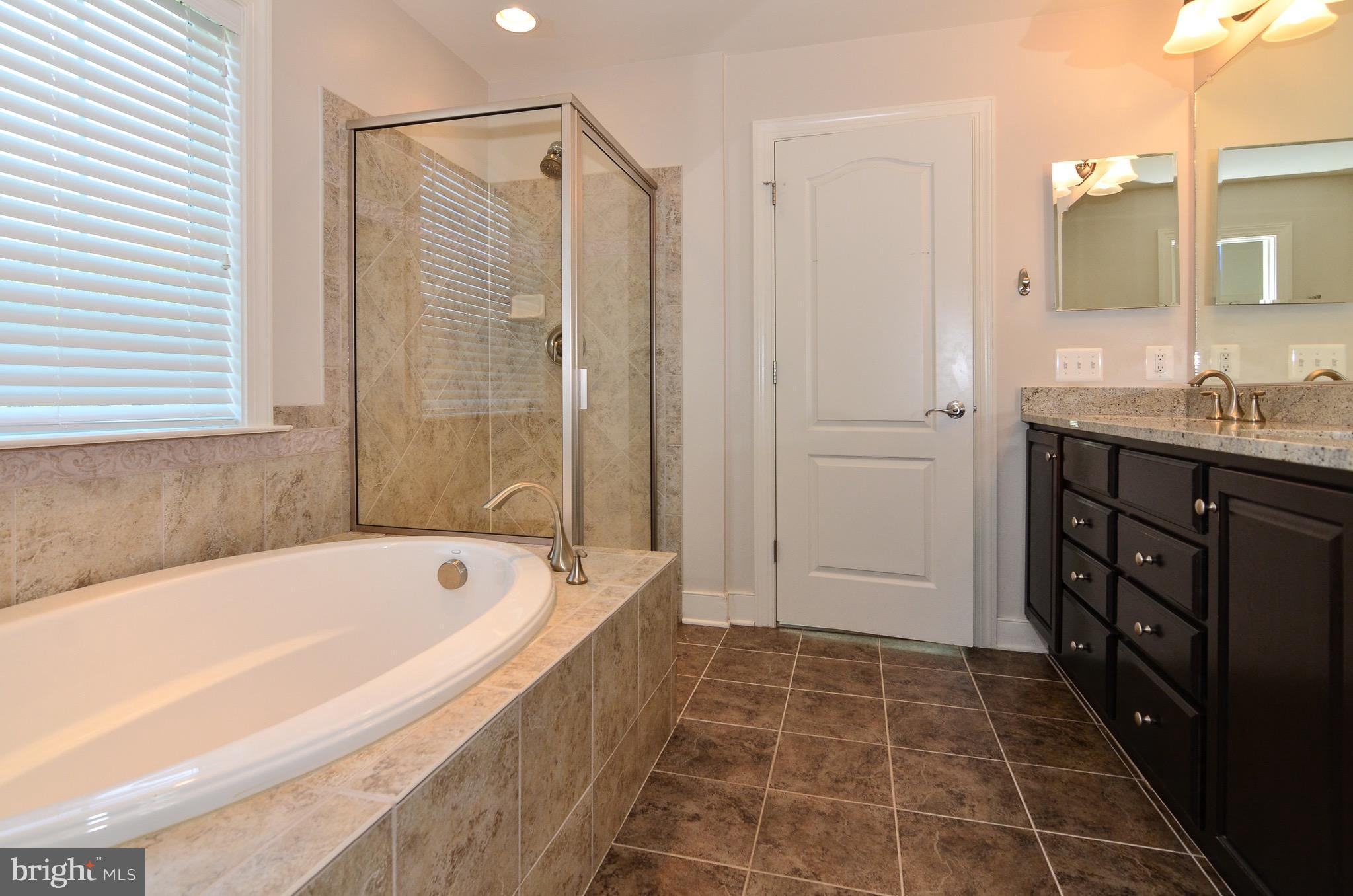 5785 Hunting Creek Road Alexandria, VA 22303 - Photo 18 of 28 Beautiful finishes