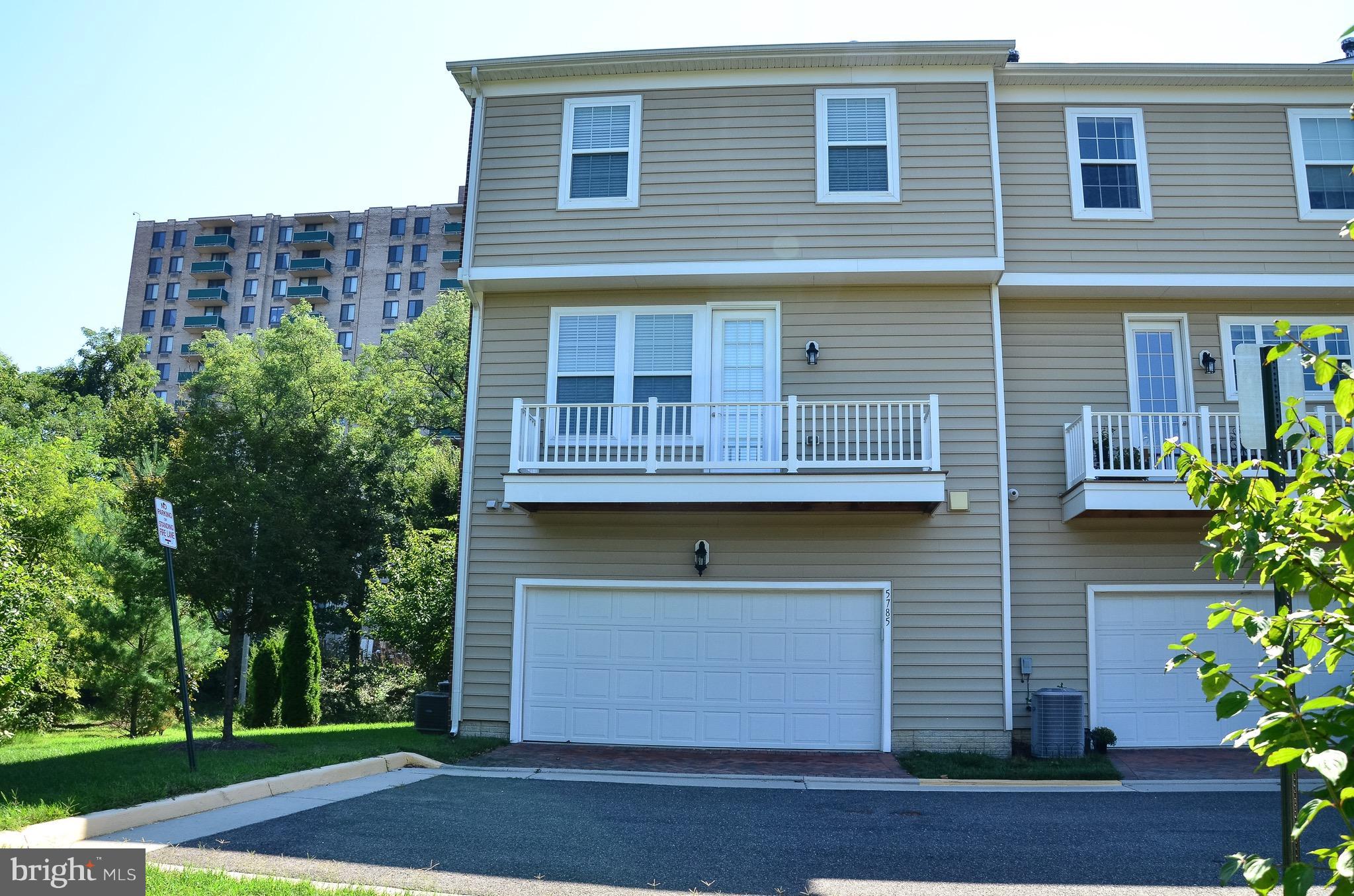 5785 Hunting Creek Road Alexandria, VA 22303 - Photo 28 of 28 Oversized 2 car garage