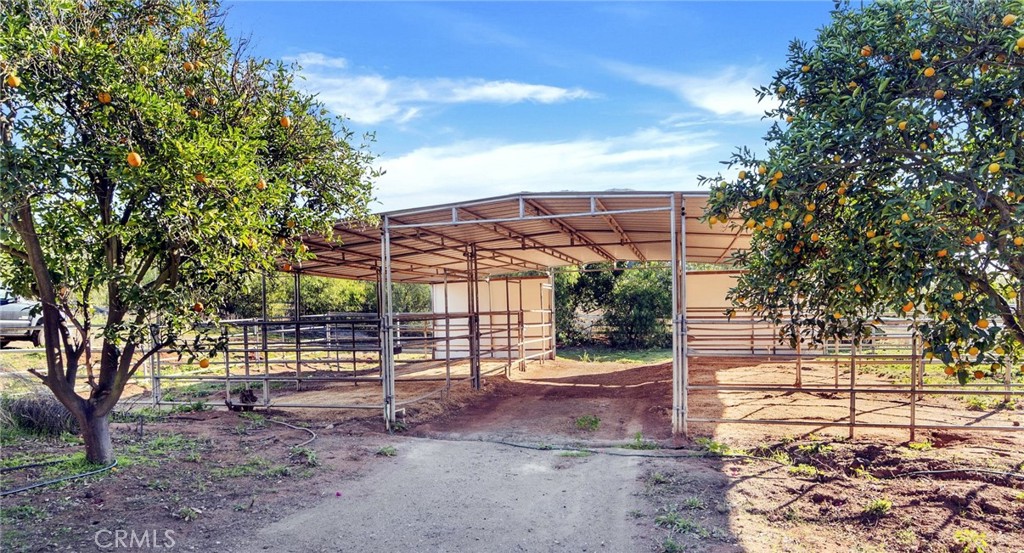 334 Rainbow Crest Road Fallbrook, CA 92028 - Photo 10 of 42 a view of a park with iron fence