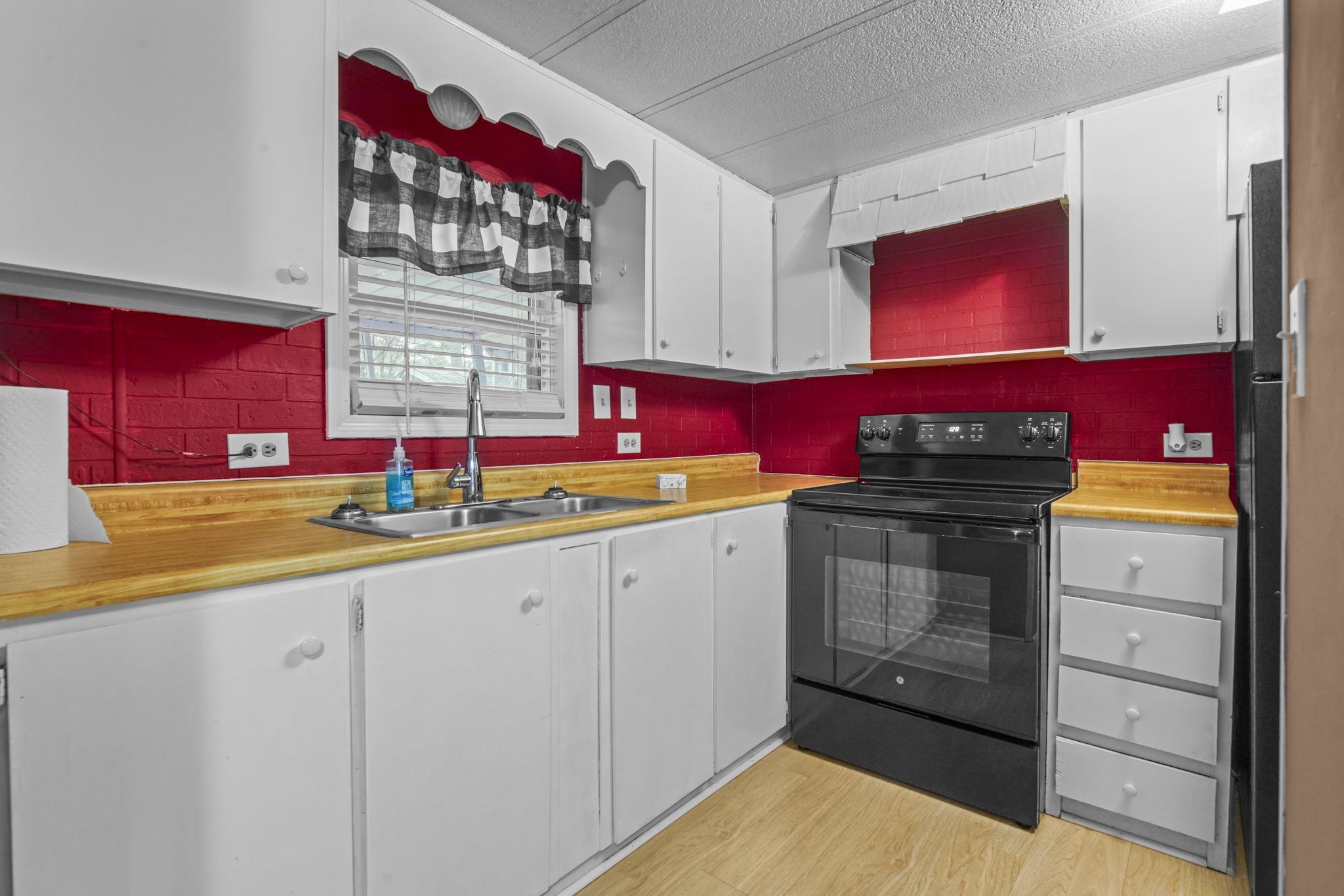 2975 Montgomery Trail Murrells Inlet, SC 29576 - Photo 11 of 32