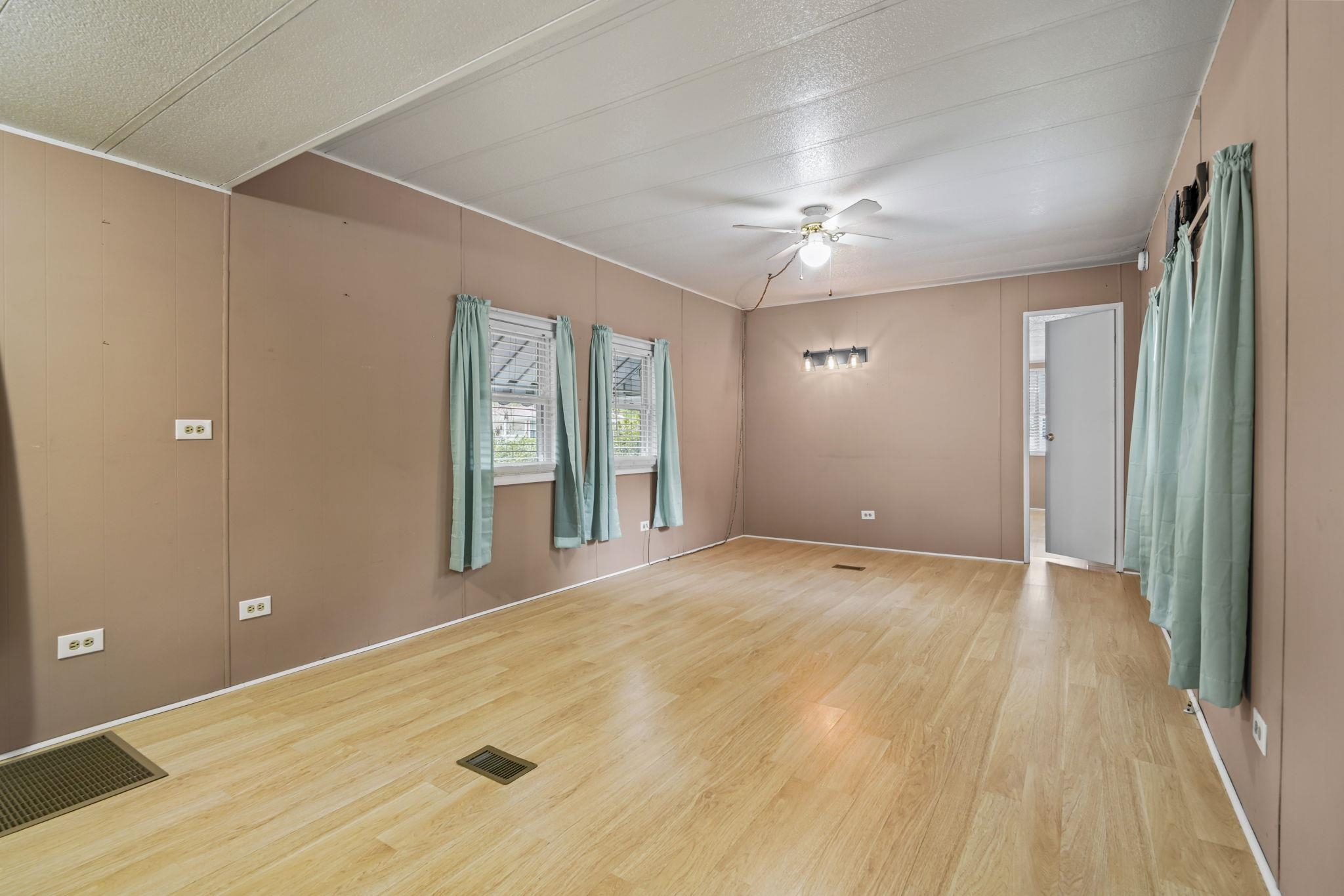 2975 Montgomery Trail Murrells Inlet, SC 29576 - Photo 7 of 32