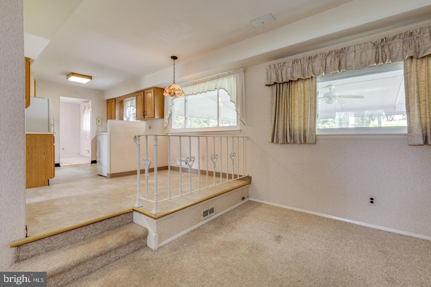 7 Navy Drive Delran, NJ 08075 - Photo 18 of 36 Family room open to kitchen