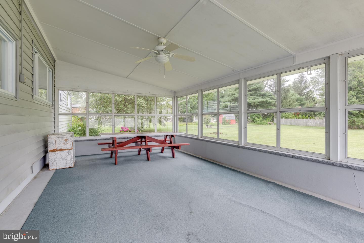 7 Navy Drive Delran, NJ 08075 - Photo 20 of 36 Screened Porch