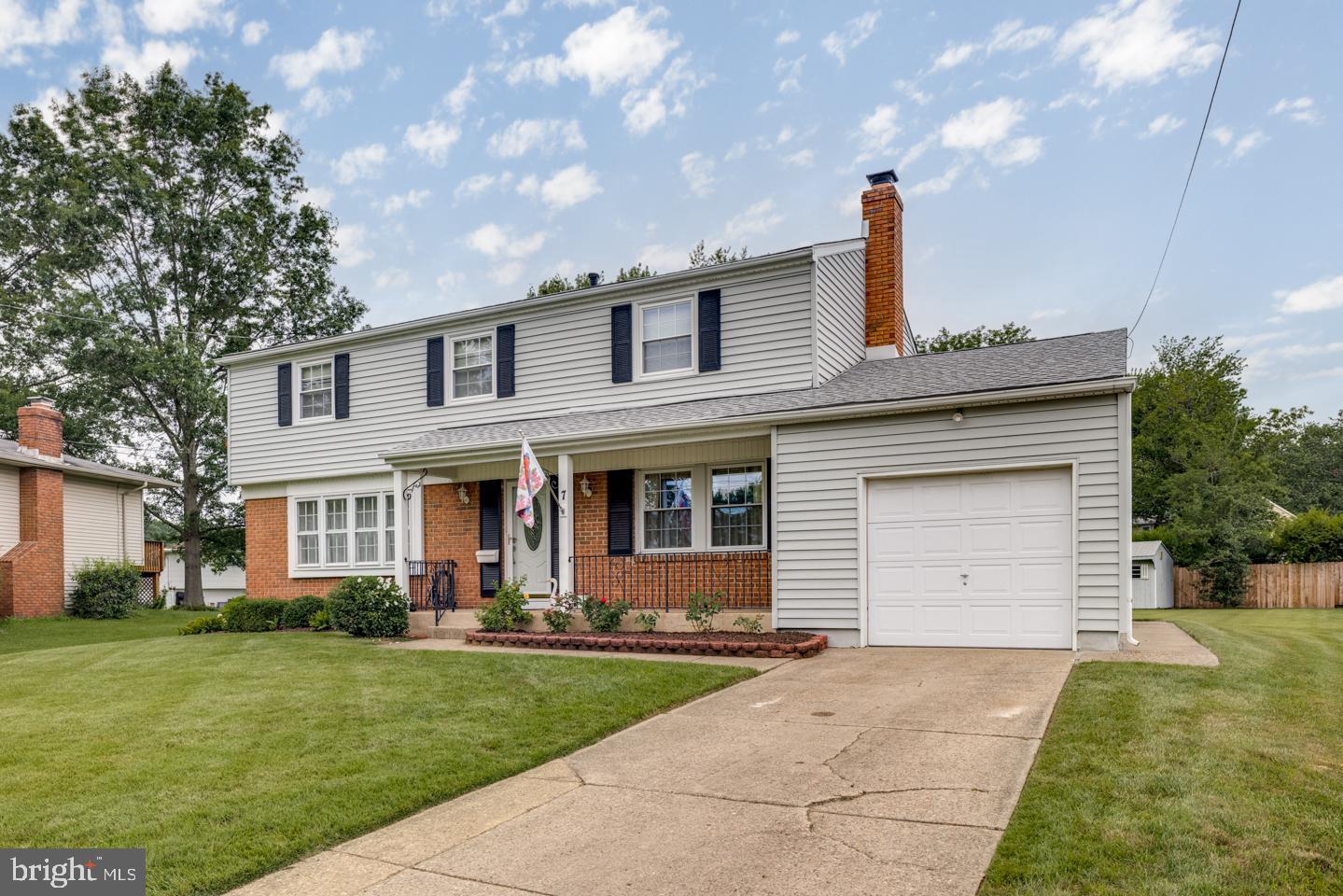 7 Navy Drive Delran, NJ 08075 - Photo 3 of 36