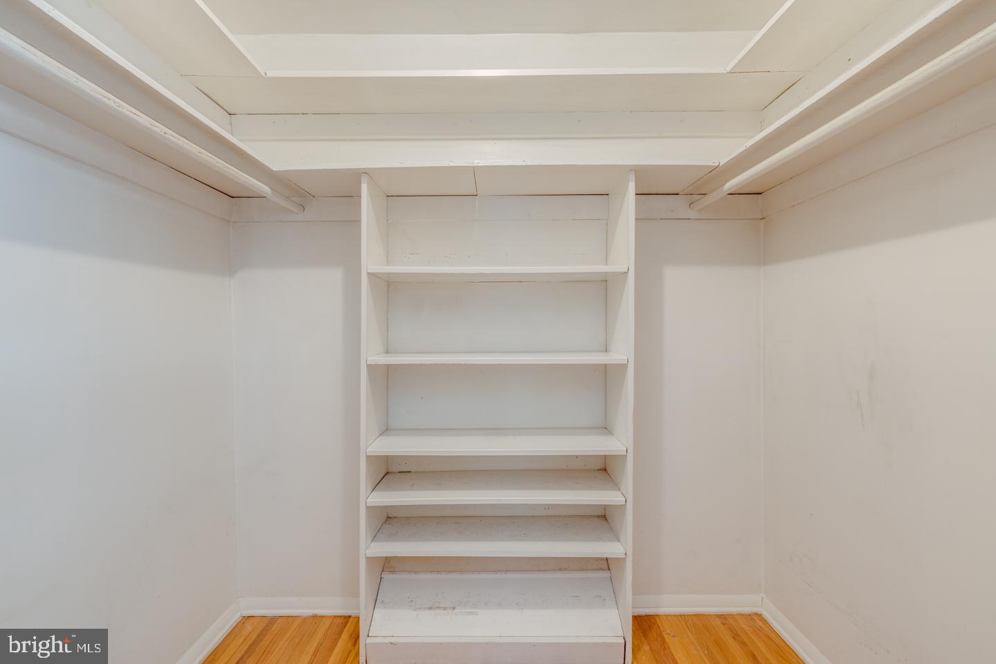 7 Navy Drive Delran, NJ 08075 - Photo 24 of 36 Primary Bedroom walk-in closet