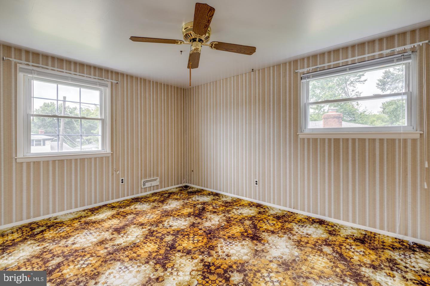 7 Navy Drive Delran, NJ 08075 - Photo 26 of 36 Bedroom 2, hardwood under carpet