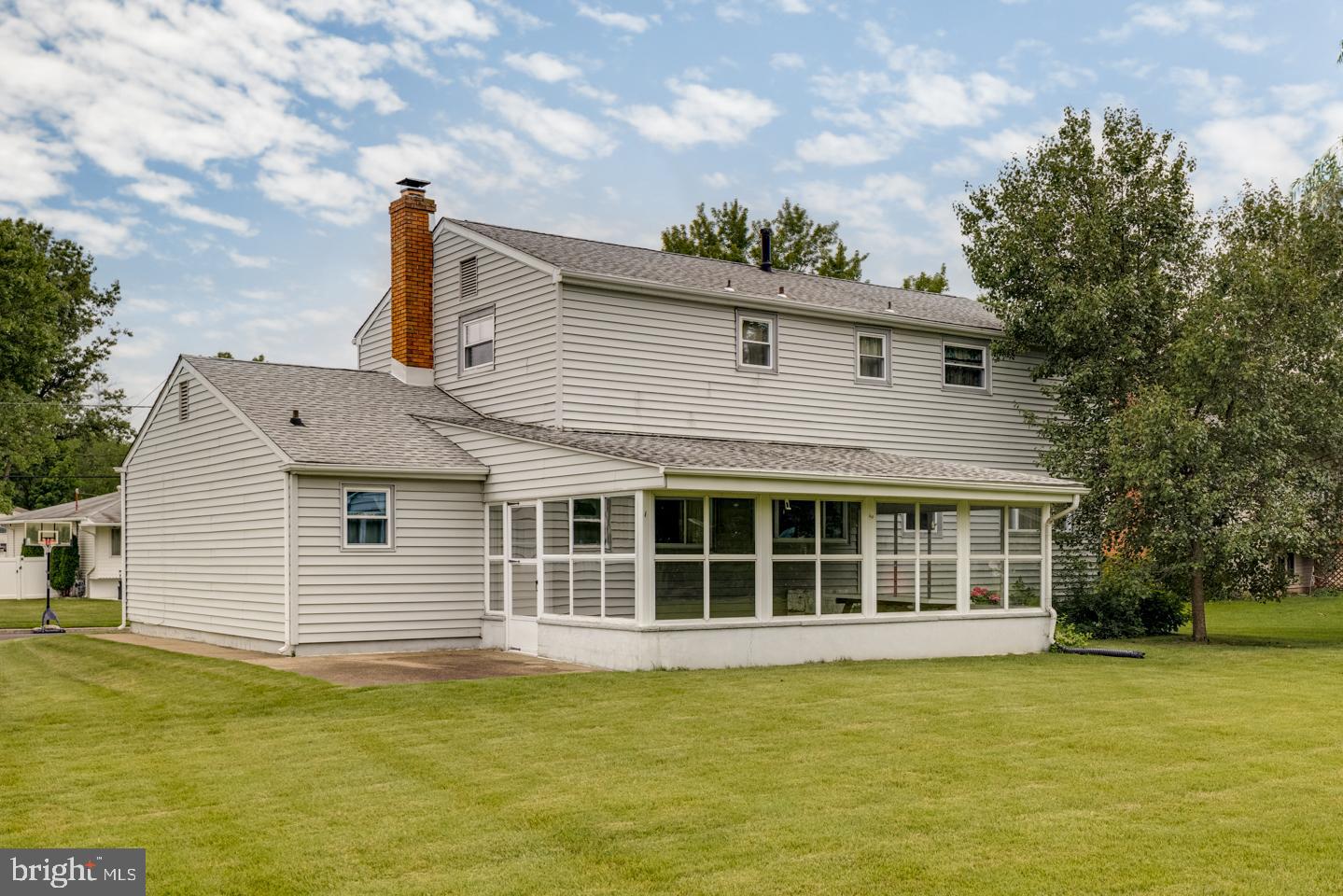 7 Navy Drive Delran, NJ 08075 - Photo 34 of 36 Huge Backyard