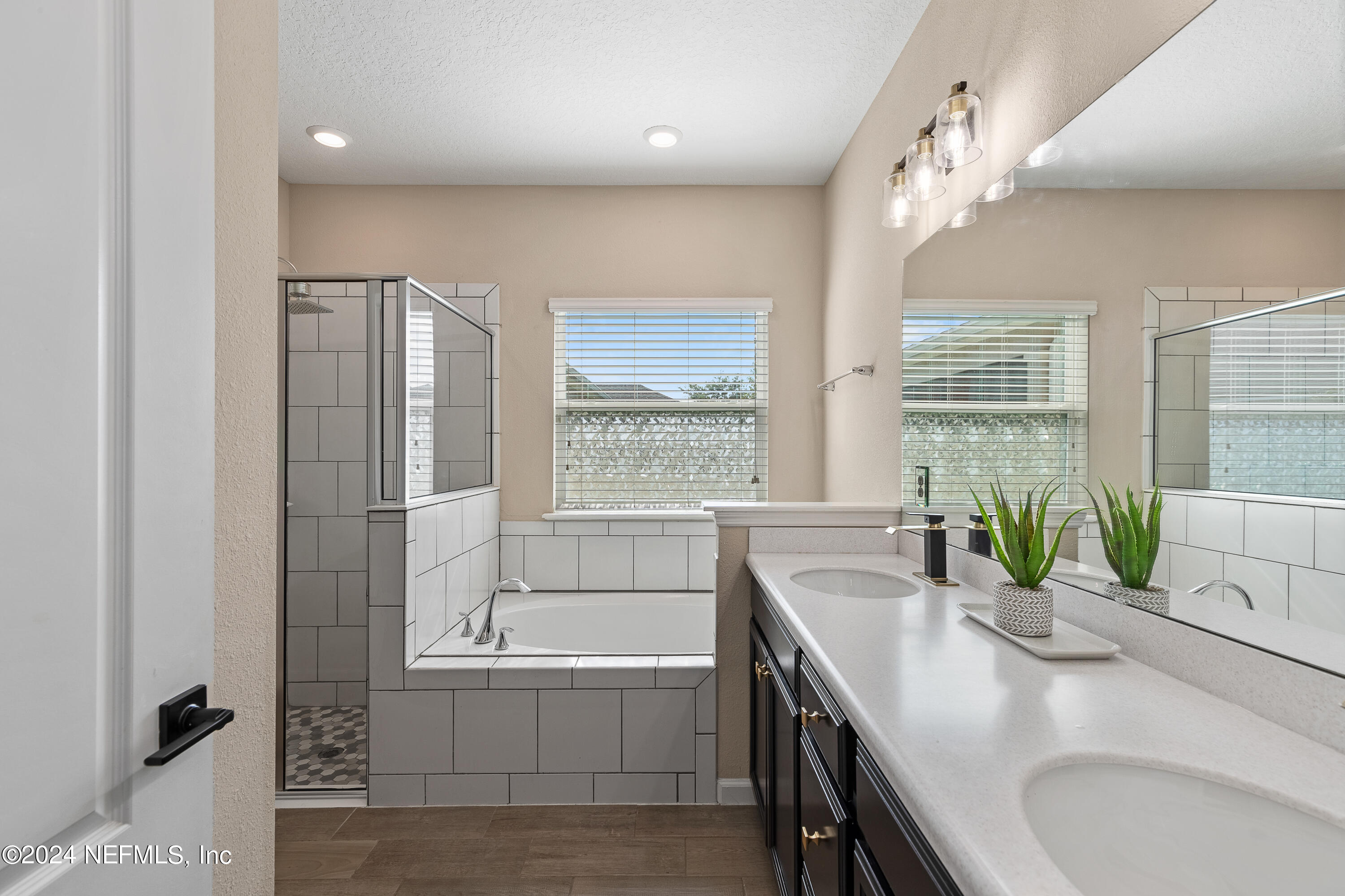 3862 Arbor Mill Circle Orange Park, FL 32065 - Photo 32 of 53 Primary Bathroom