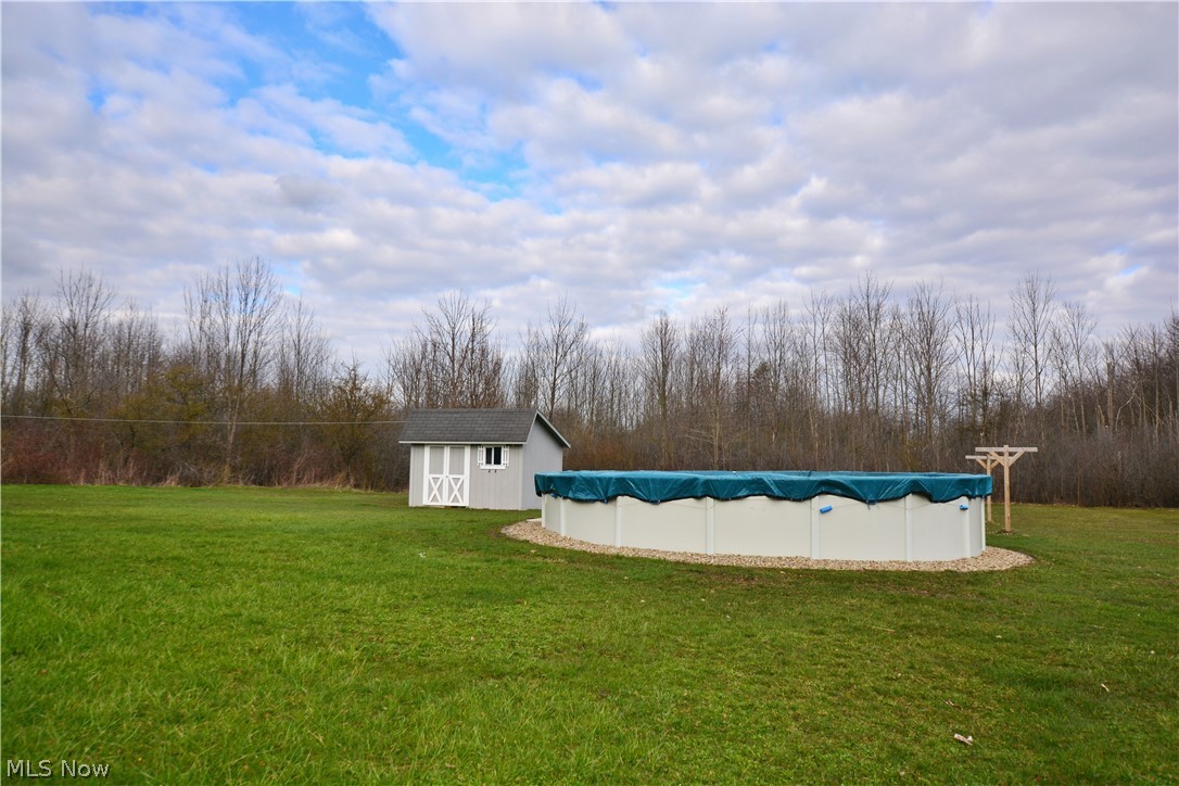 8265 Madison Road Thompson, OH 44086 - Photo 2 of 16