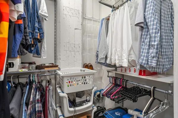 $2,500 | 831 South Flores Street, Unit 2201, San Antonio, TX 78204