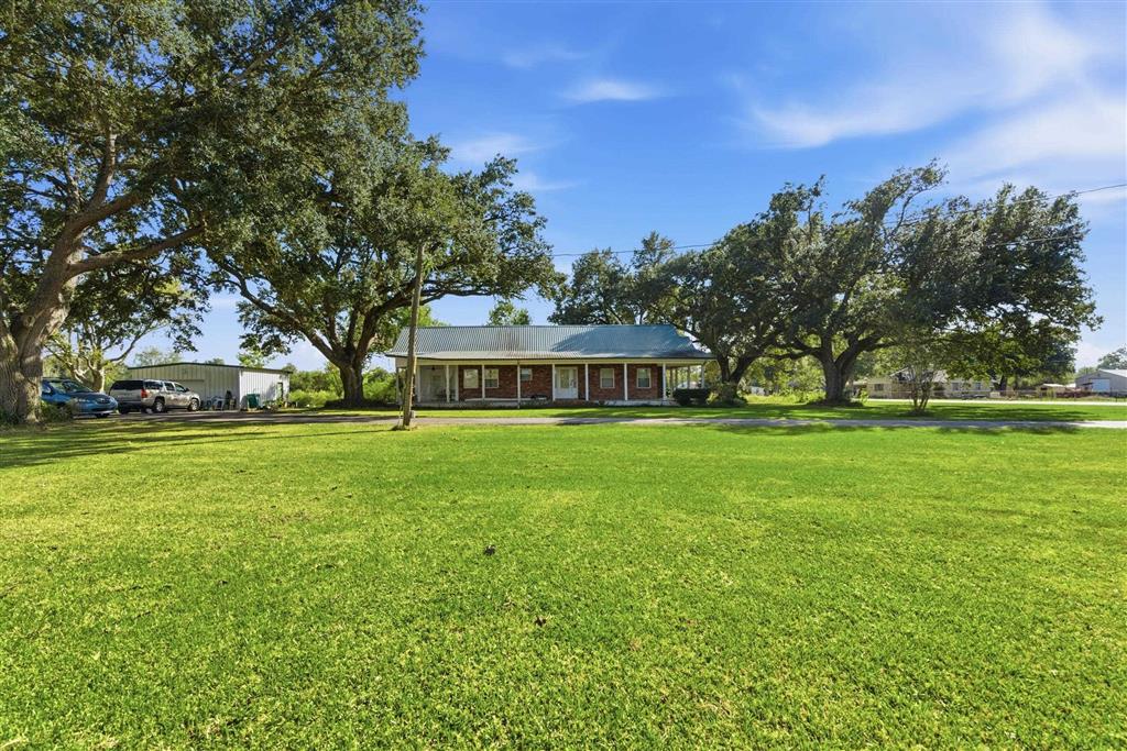 601 East Street Vinton, LA 70668 - Photo 3 of 34