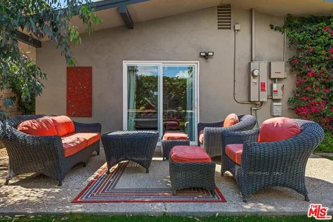 $899,000 | 37810 Melrose Drive, Cathedral City, CA 92234