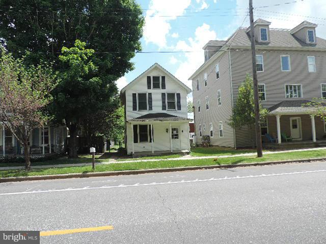 12 West Railroad Street Ridgely, MD 21660 - Photo 1 of 1 Exterior (Front)