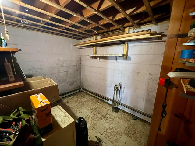 $319,000 | 7832 Highway 10, Branch, MI 49402