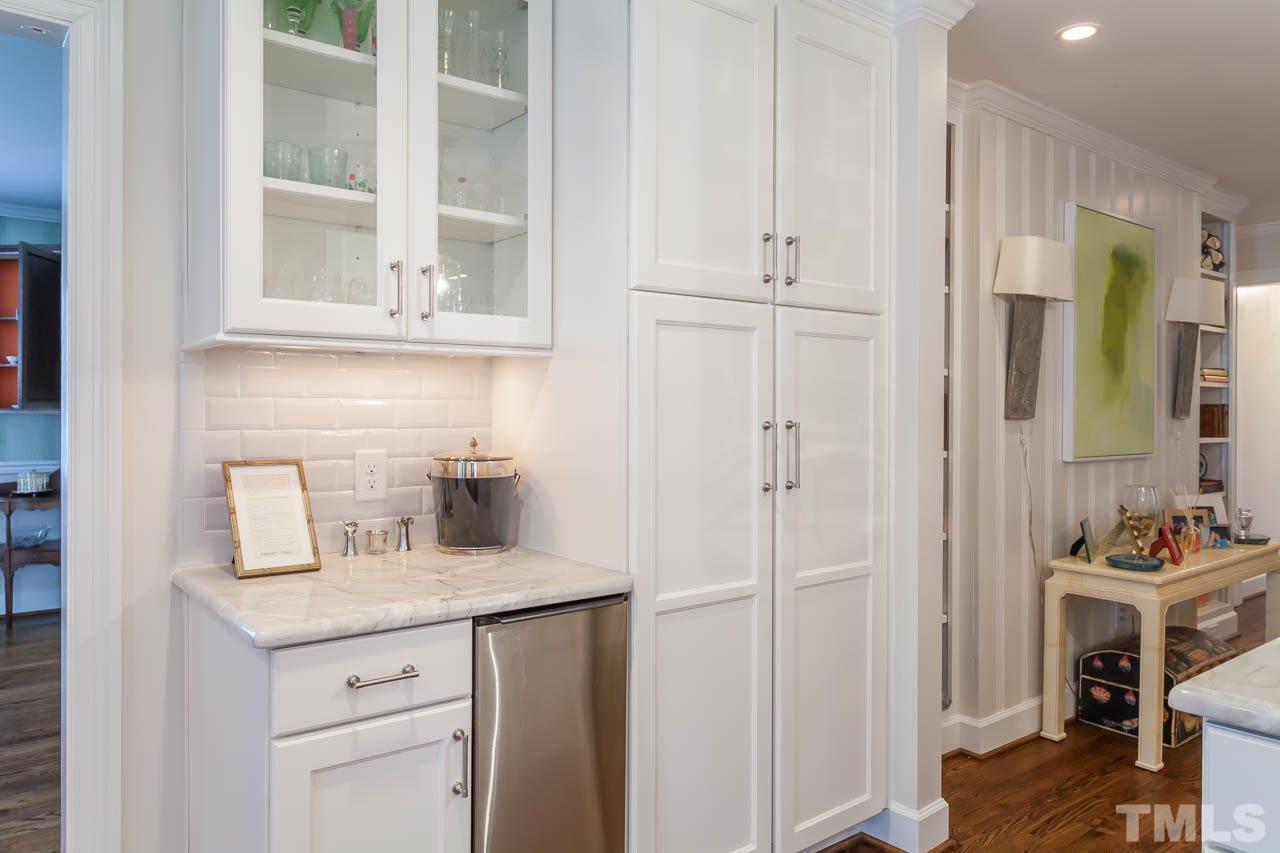 2304 Gaddy Drive Raleigh, NC 27609 - Photo 4 of 25 Gallery Image 4