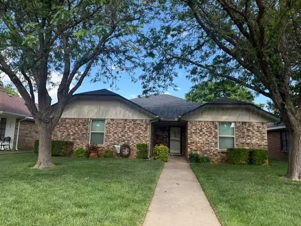 $299,900 | 5909 Oakman Drive, Amarillo, TX 79109