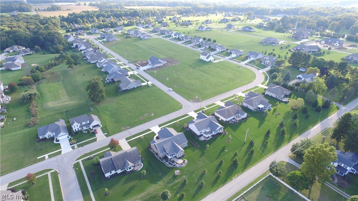 Spring Brook, Unit 9223 Wooster, OH 44691 - Photo 4 of 5 Gallery Image 4