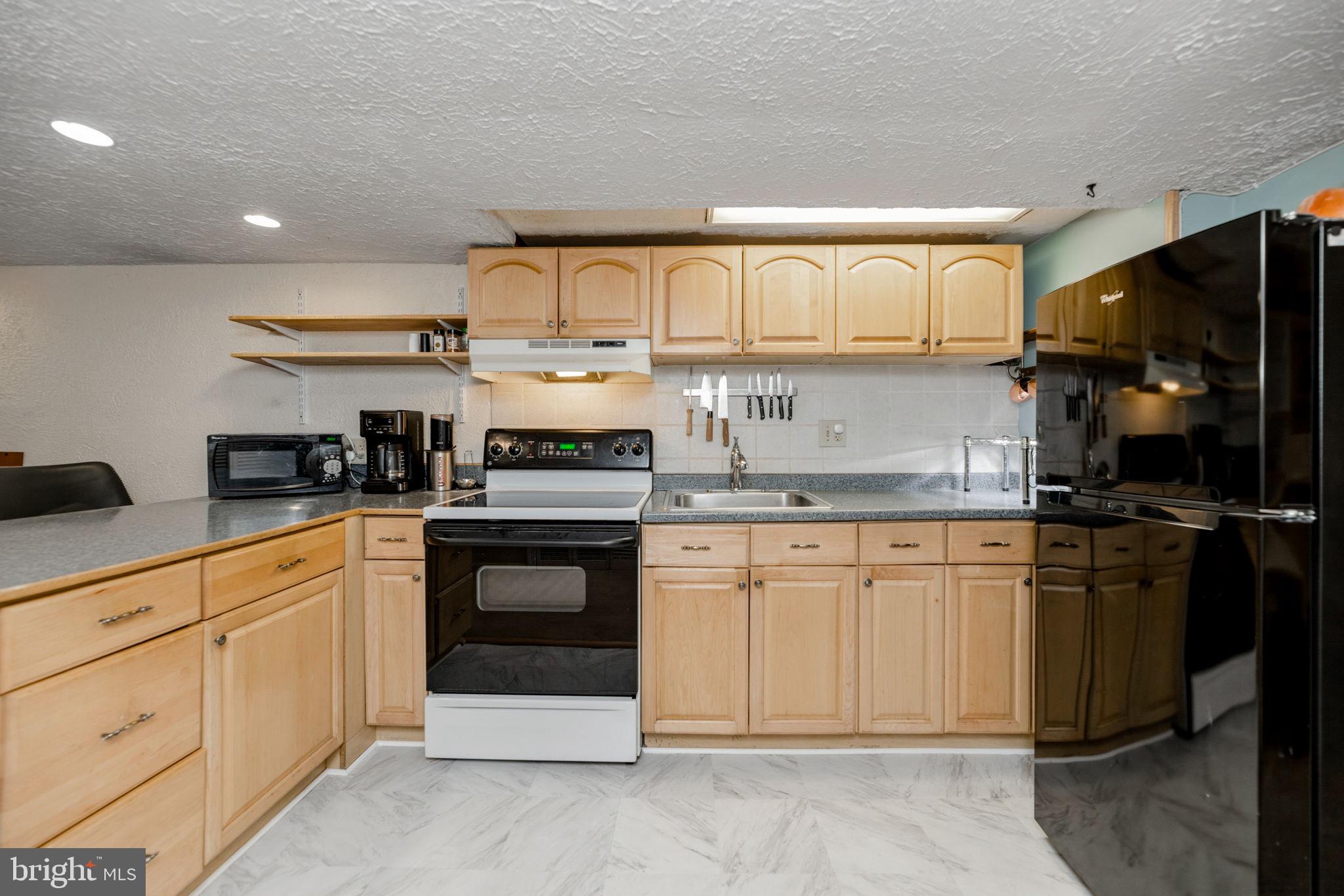 1221 E Street Southeast Washington, DC 20003 - Photo 31 of 62