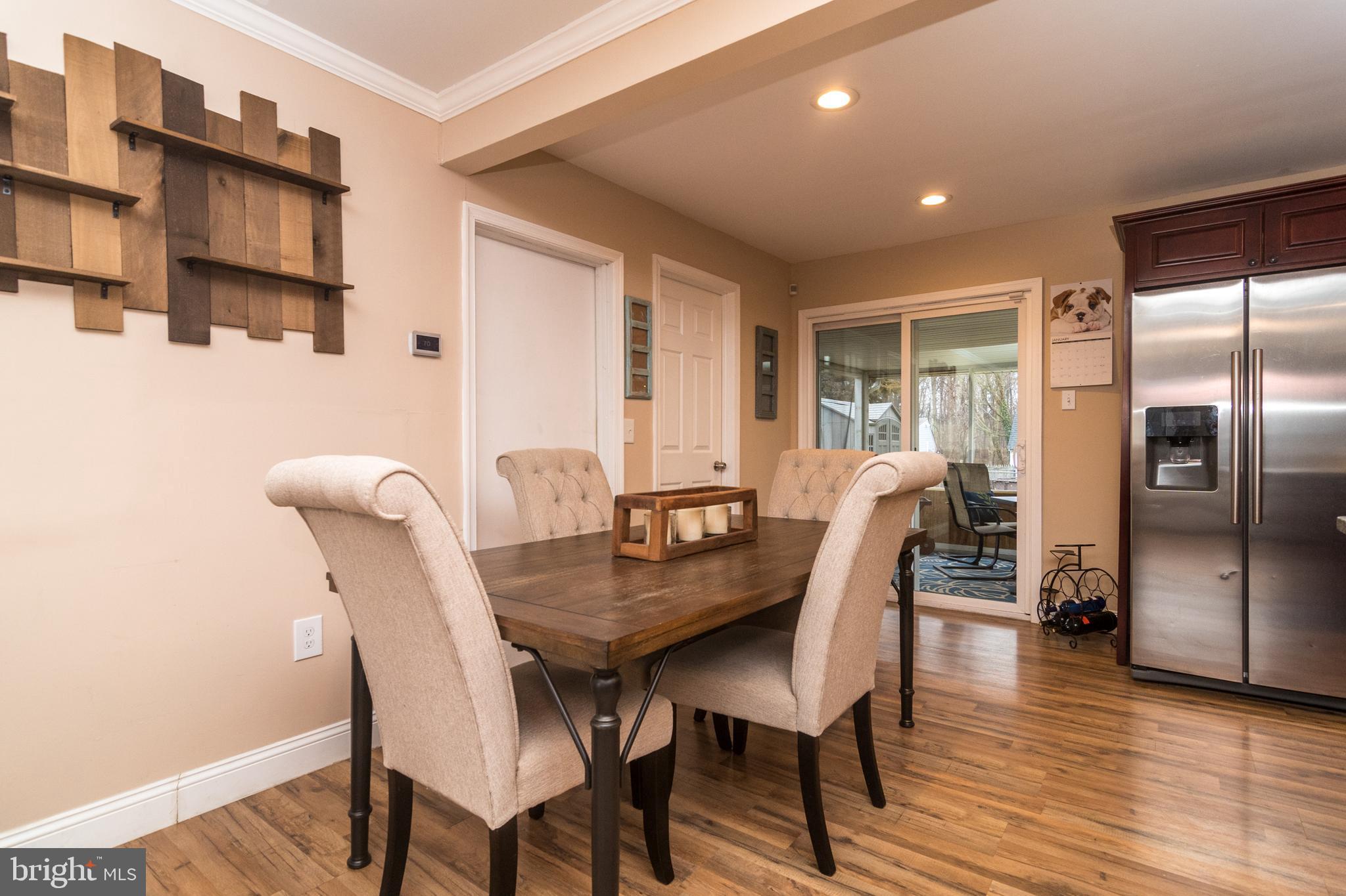 20 Violet Road Levittown, PA 19057 - Photo 12 of 41 Dining Room