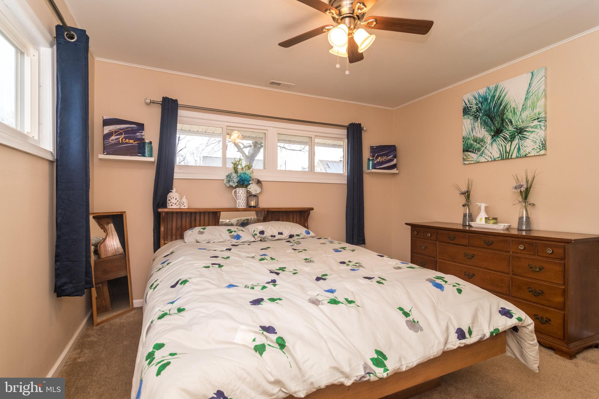 20 Violet Road Levittown, PA 19057 - Photo 18 of 41 Main floor bedroom 1