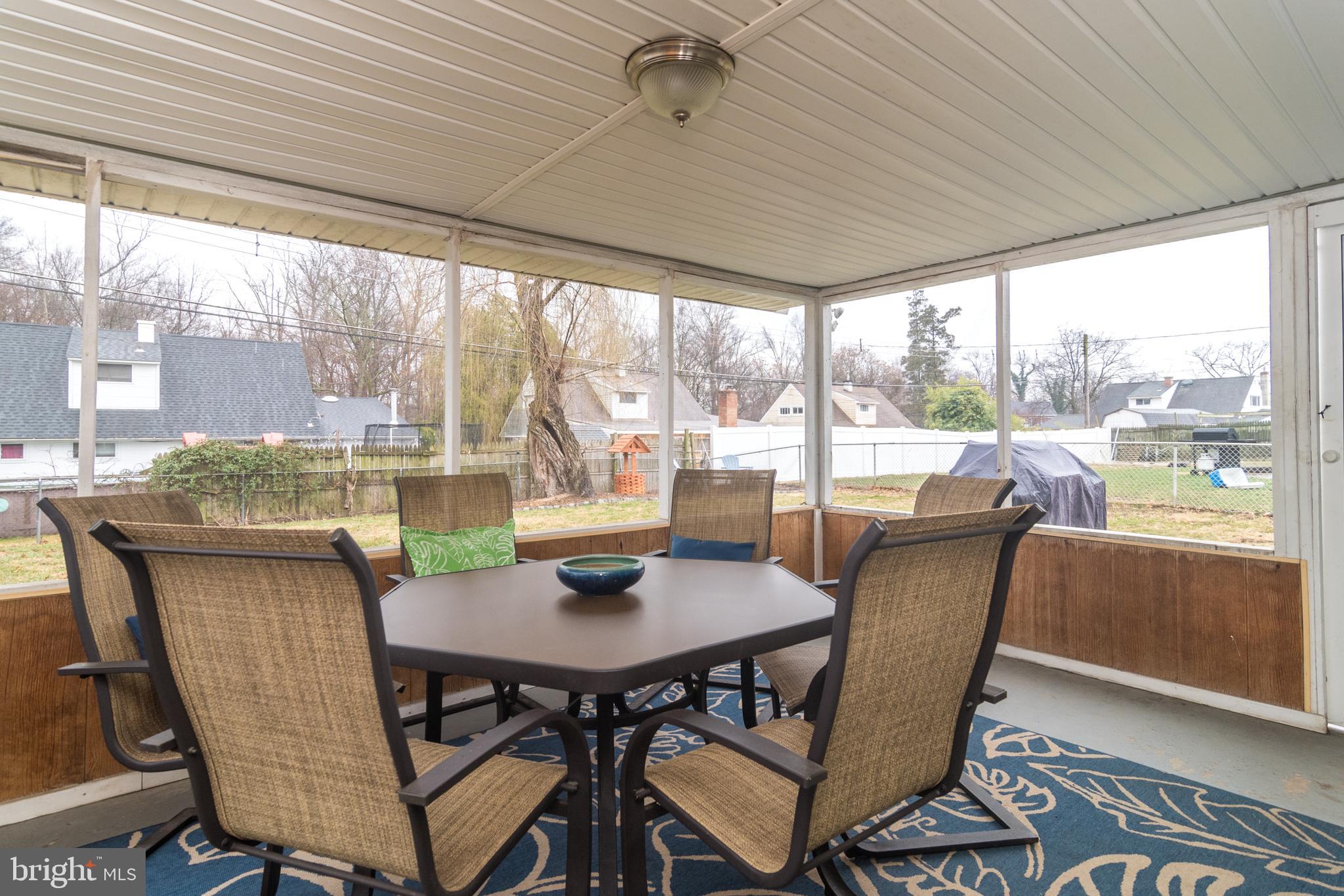 20 Violet Road Levittown, PA 19057 - Photo 31 of 41 3 season room