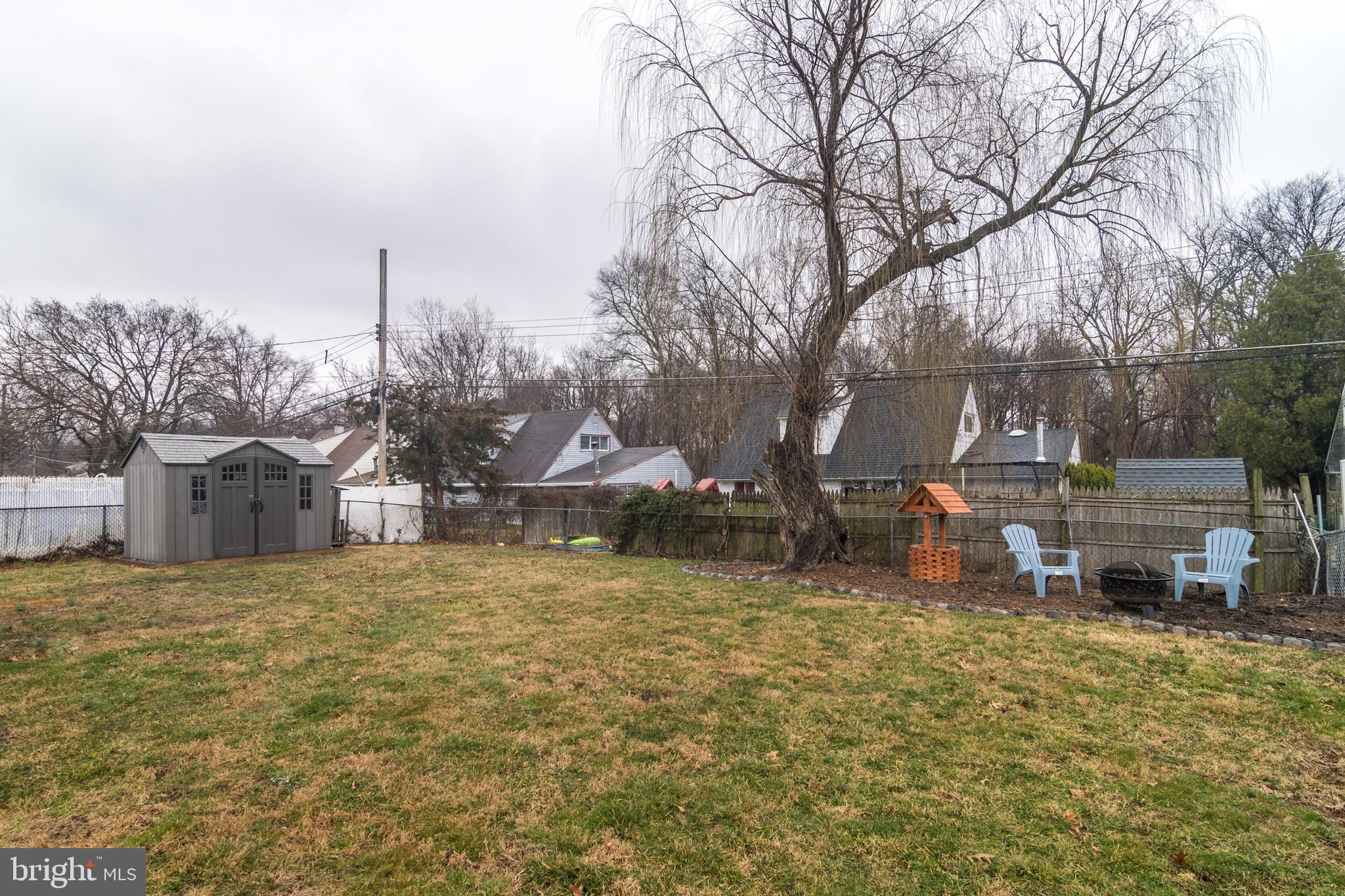 20 Violet Road Levittown, PA 19057 - Photo 36 of 41 Backyard