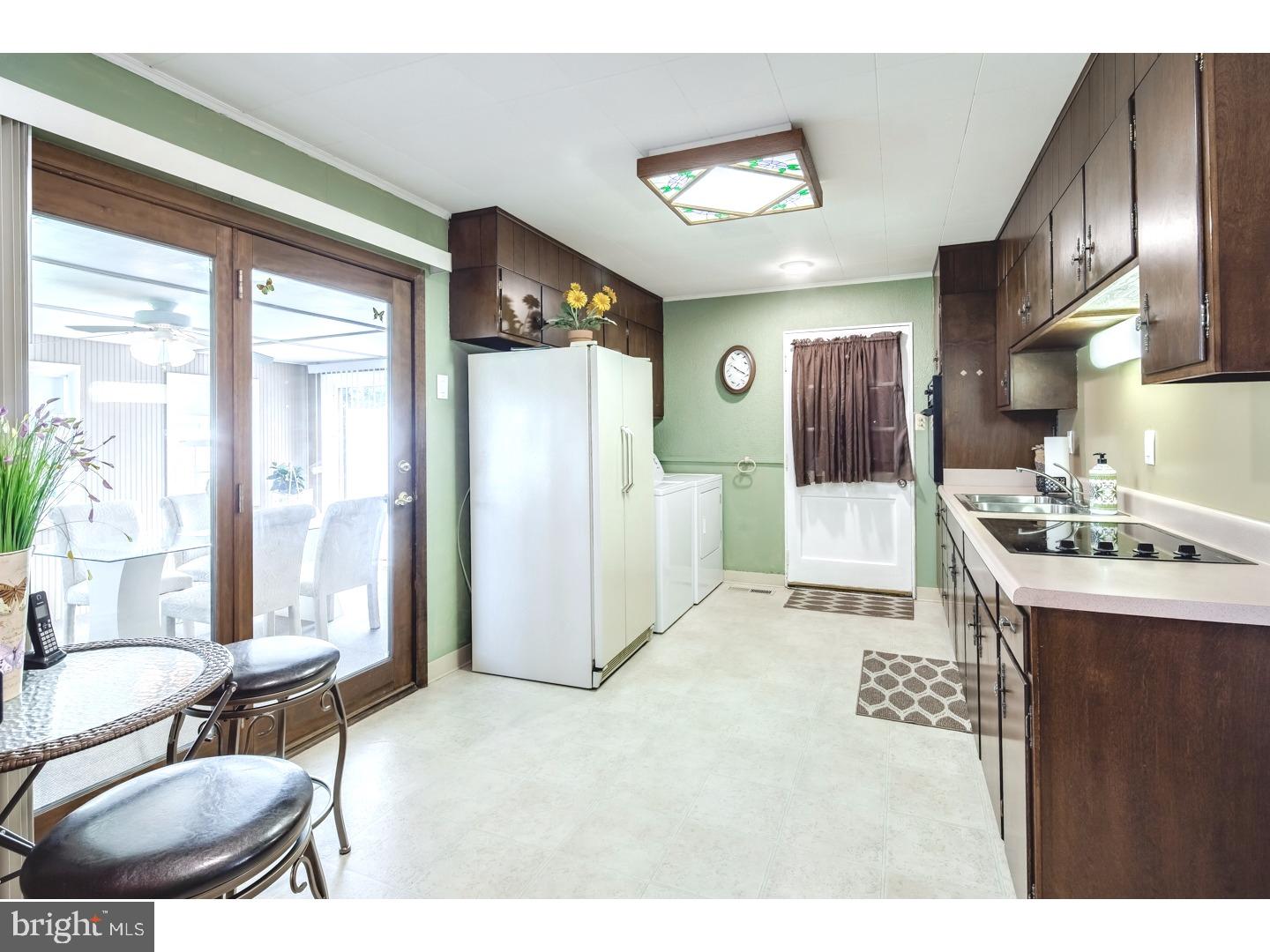 161 Wistar Road Fairless Hills, PA 19030 - Photo 4 of 21 Kitchen