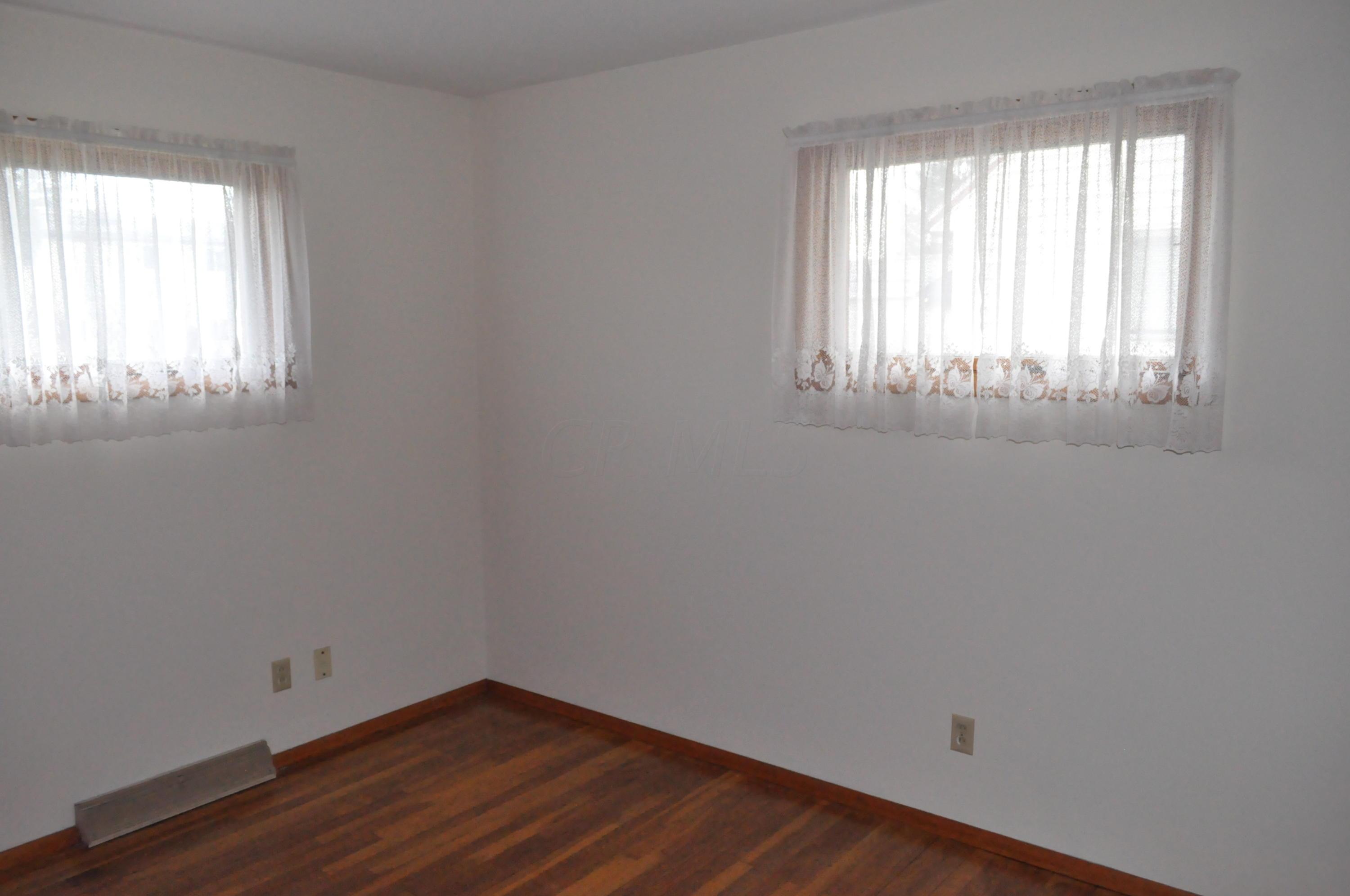 1321 Bryson Road Columbus, OH 43224 - Photo 14 of 27 Gallery Image 14
