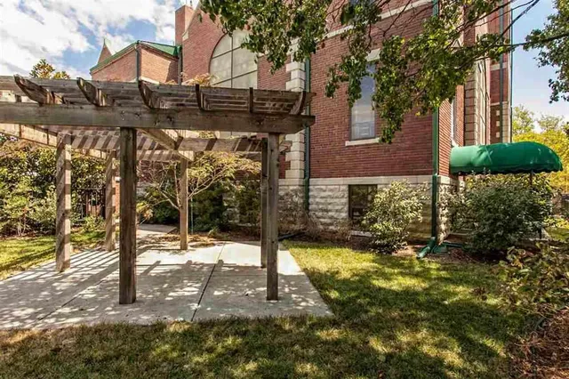 $3,000,000 | 201 North Ohio Wichita Ks 67214, Wichita, KS 67214