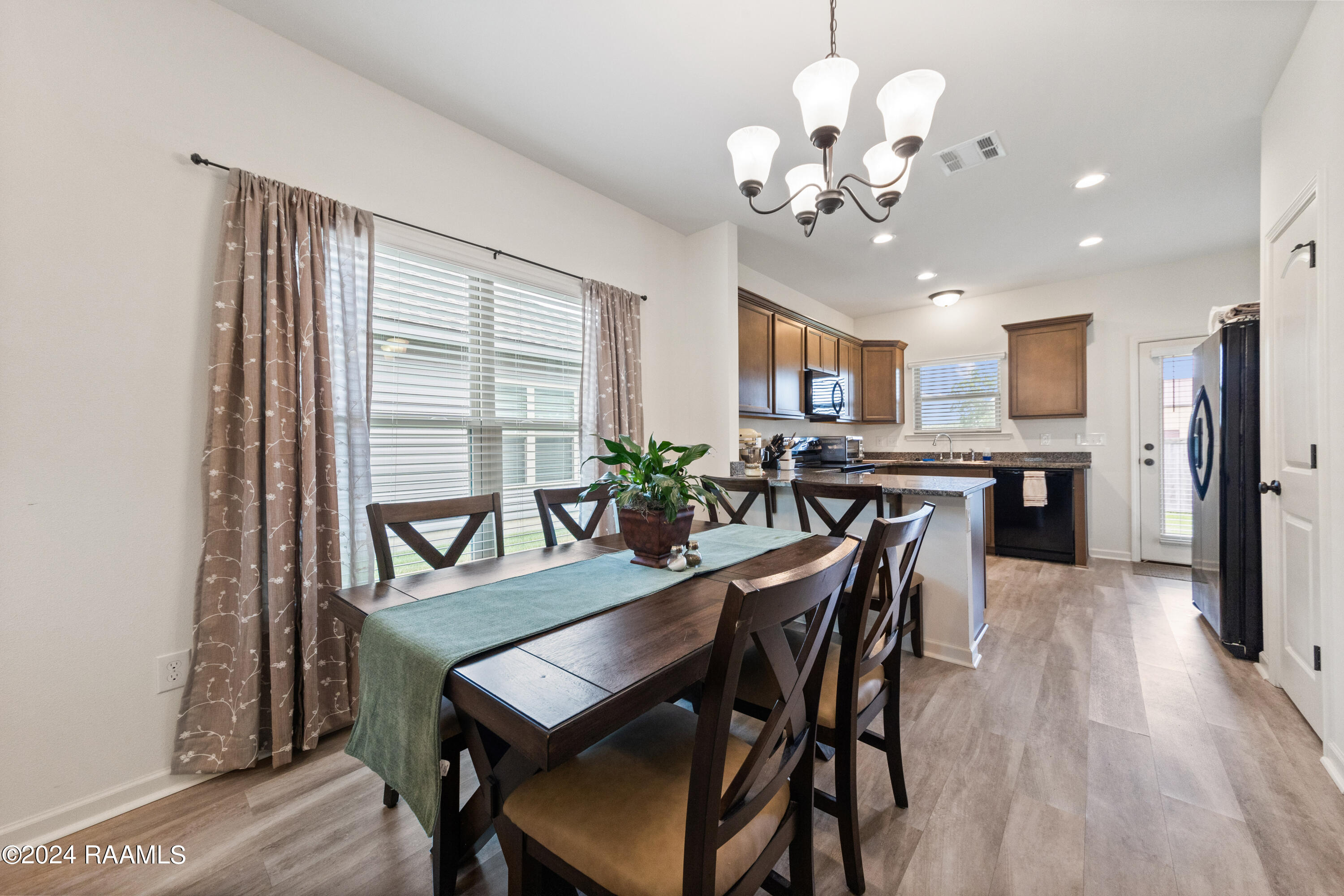 113 Springsteen Lane Lafayette, LA 70507 - Photo 4 of 18 Gallery Image 4