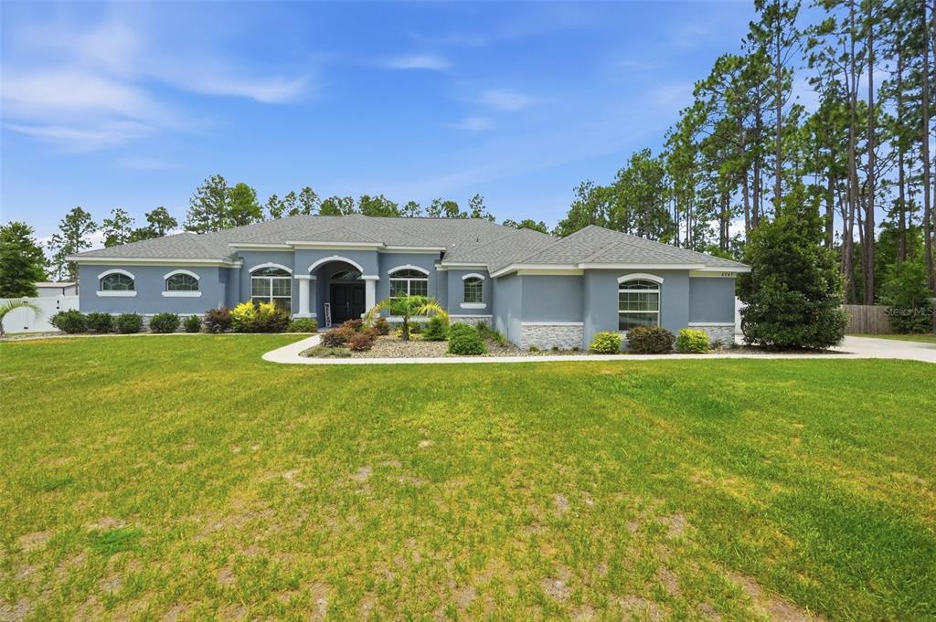 4743 Jumper Loop Spring Hill, FL 34609 - Photo 2 of 81