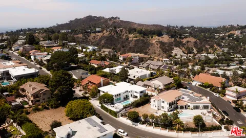 $5,750,000 | 2380 Venus Drive, Los Angeles, CA 90046