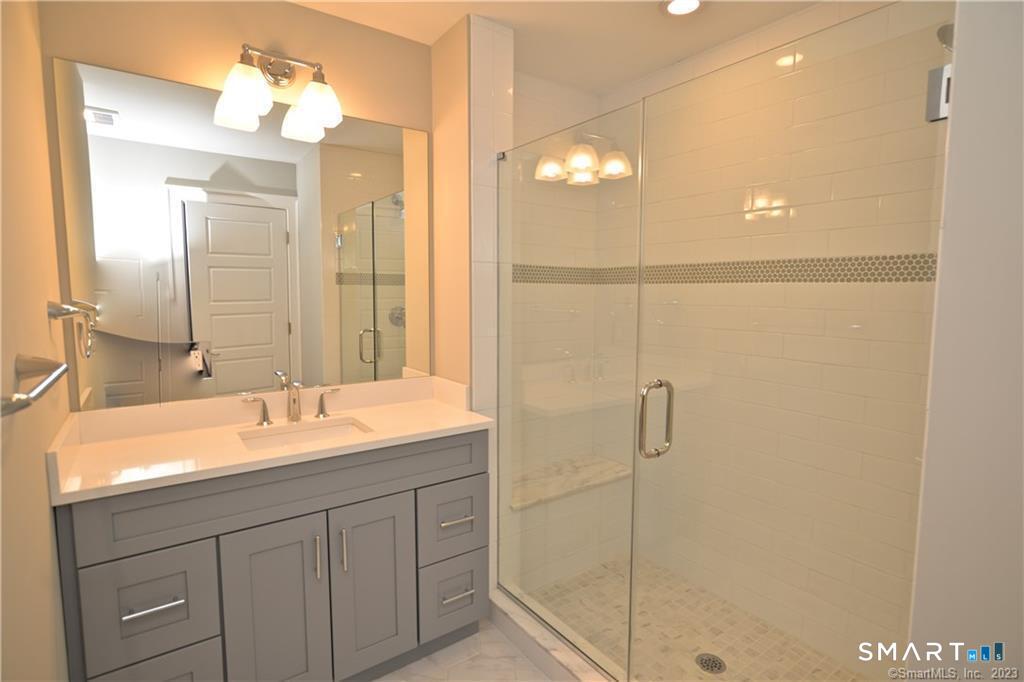 115-71 Colonial Road Stamford, CT 06906 - Photo 23 of 29