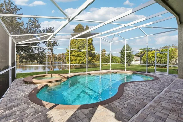 $950,000 | 9107 Cypress Keep Lane, Odessa, FL 33556