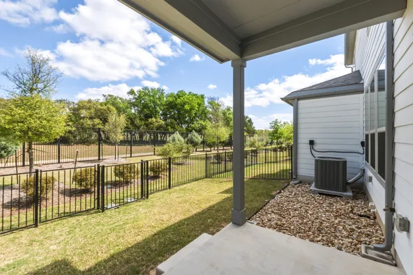 $2,000 | 2725 Woodall Drive, Unit 203, Cedar Park, TX 78613